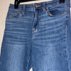 Universal Thread High Rise Slim Straight Jeans